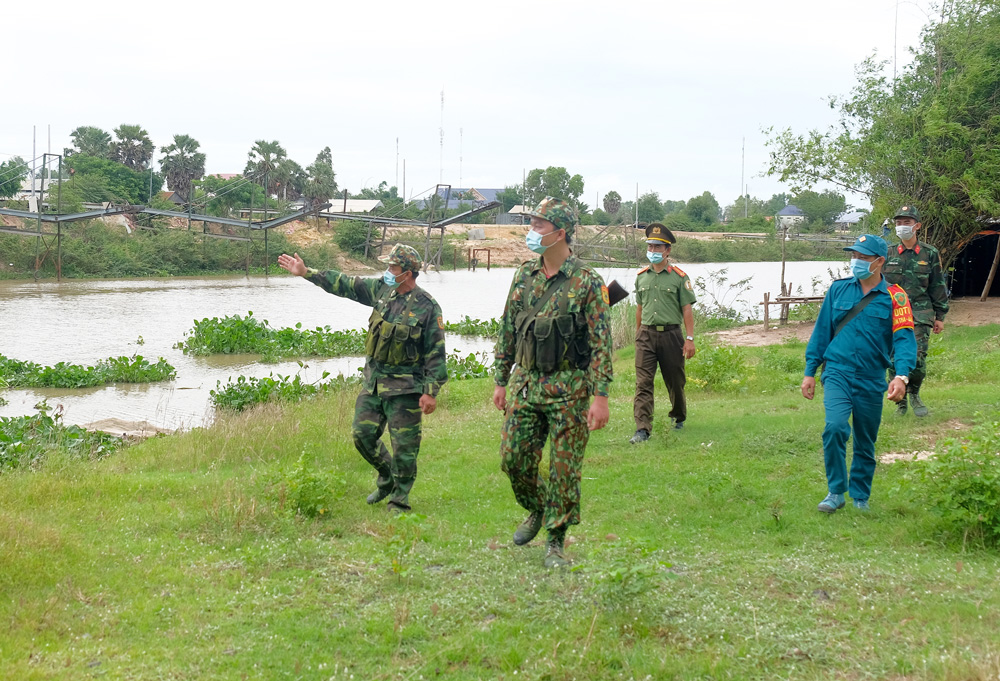 Đồng Tháp quyết tâm ngăn chặn, đẩy lùi dịch bệnh

